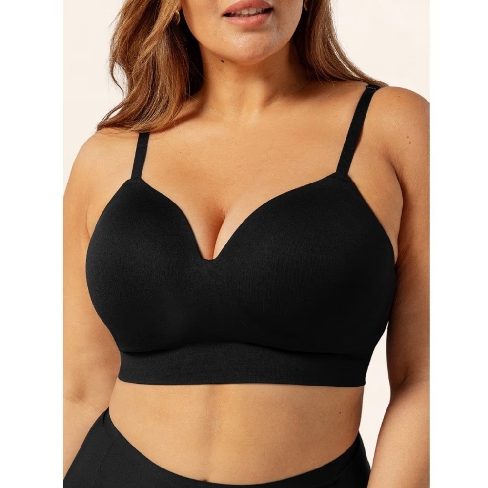 Truekind Women's Black Supportive Comfort Wireless Shaping Bra NWT Size L